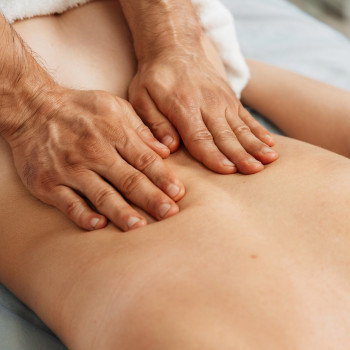 Фото с портфолио BeeHive Massage