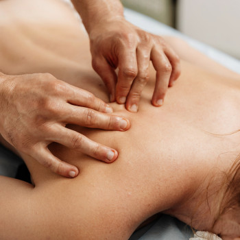 Фото с портфолио BeeHive Massage