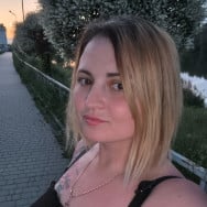 Майстер манікюру Евгения Чернігів,район Боевая, возле 11 школы