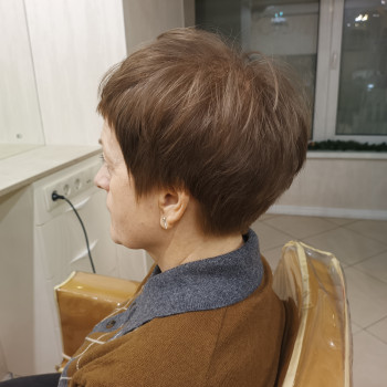 Стрижка женская