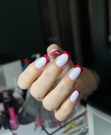 Білий манікюр червоний французький, фото - Студія краси IVI beauty