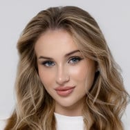 Косметолог Анна Тарасова на Barb.ua