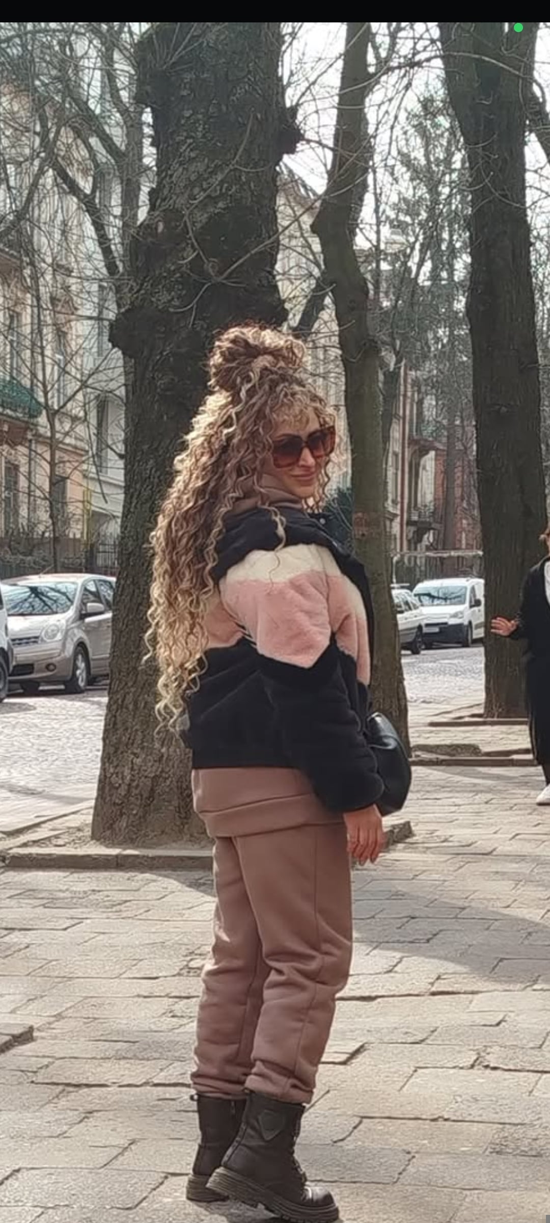 Стрижка на длинные волосы женская афрокудри, фото - Брейдер Алёна Грахольская