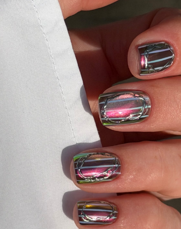 Педикюр красивый с дизайном, фото - Ногтевая студия Kohut Nails