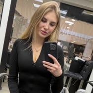 Мастер по пирсингу Карина Сильвестрова на Barb.ua