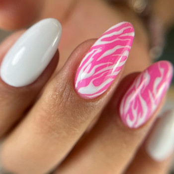 Фото с портфолио Novi Nails
