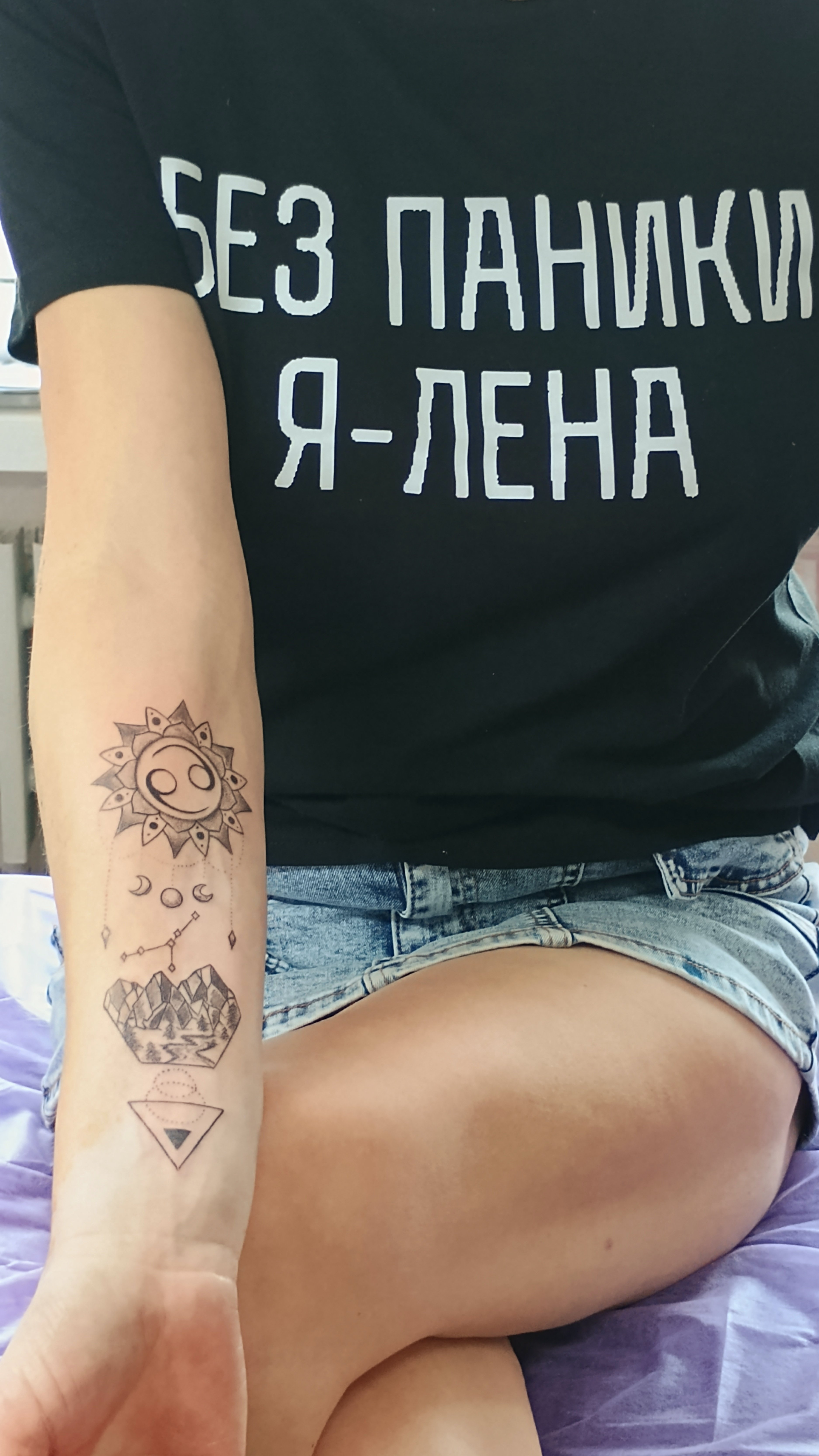 Для дівчат на передпліччі чорно-білі, фото - Тату майстер Наталiя Дзюбiна