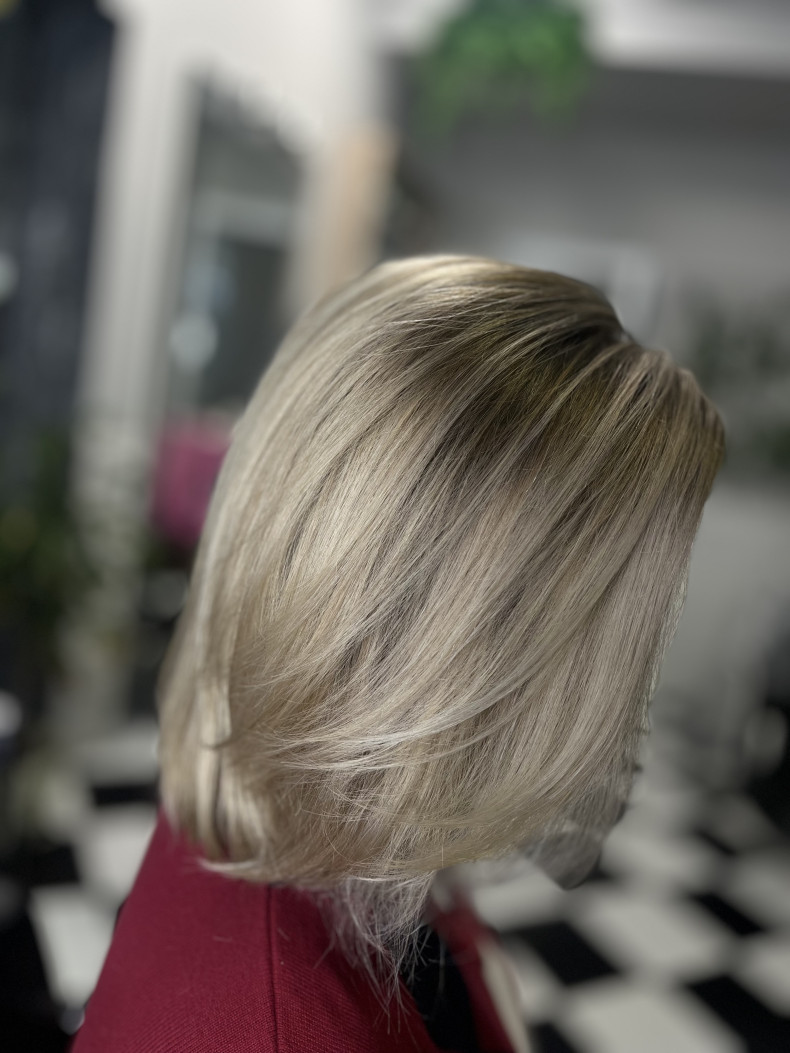 Стрижка на средние волосы каре женская, фото - Студия красоты Your Style