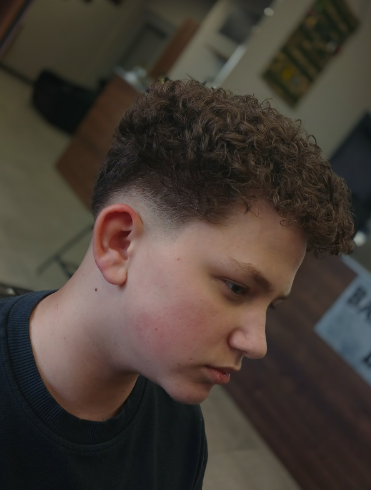 Чоловіча стрижка для хлопчика фейд, фото - Барбершоп Loft Barbershop
