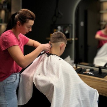 Фото с портфолио Pride Barbershop