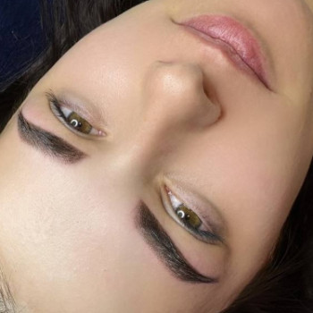 Фото с портфолио MMM Beauty Salon
