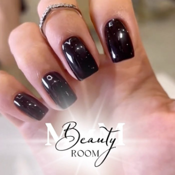 Фото с портфолио MMM Beauty Salon