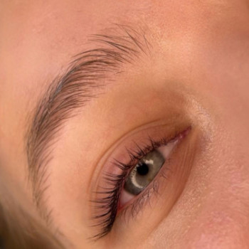 Фото с портфолио MMM Beauty Salon
