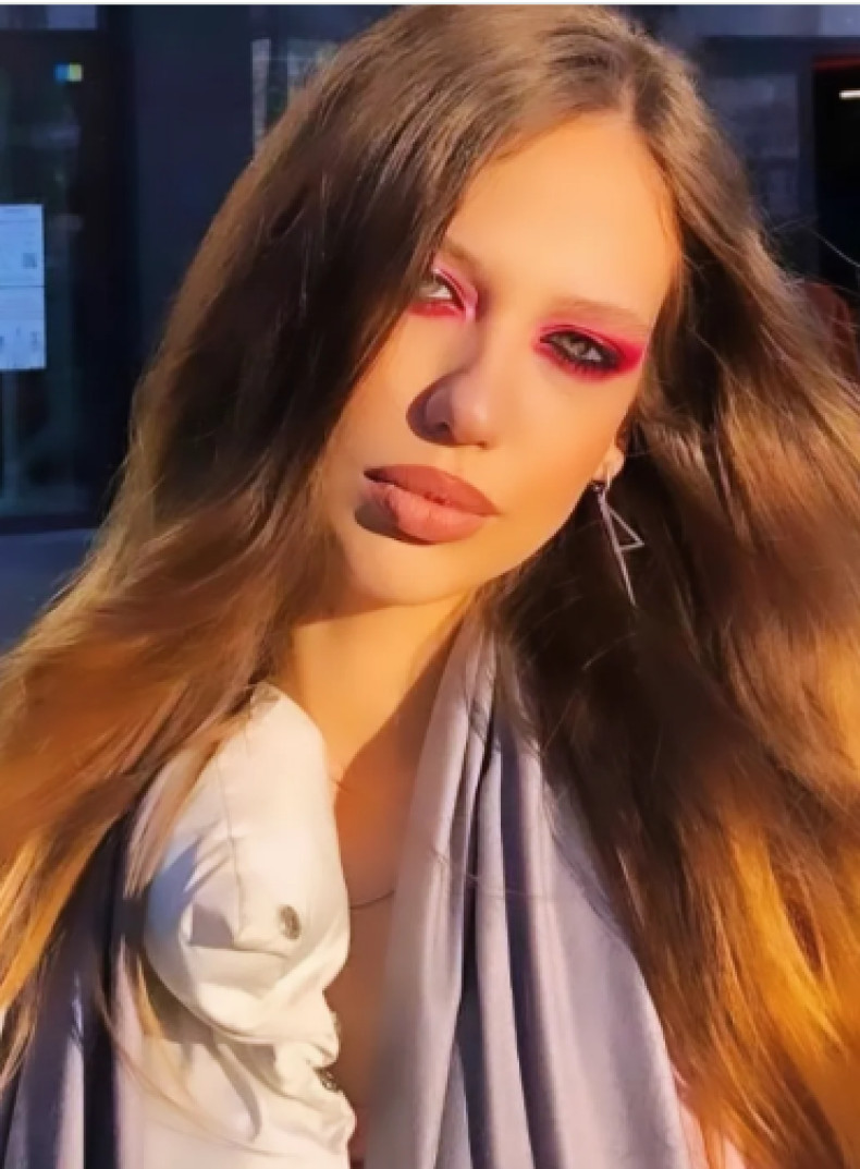 Макияж глаз яркий необычный, фото - Студия красоты Kseniamakeup