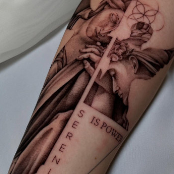 Фото с портфолио TATTOO LAMARCH