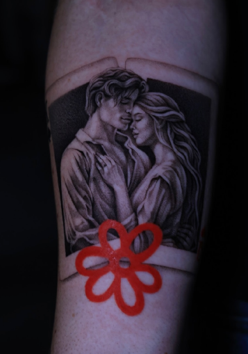 На руці кольорові реалізм, фото - Тату салон TATTOO LAMARCH