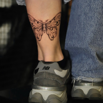 Фото с портфолио TATTOO LAMARCH