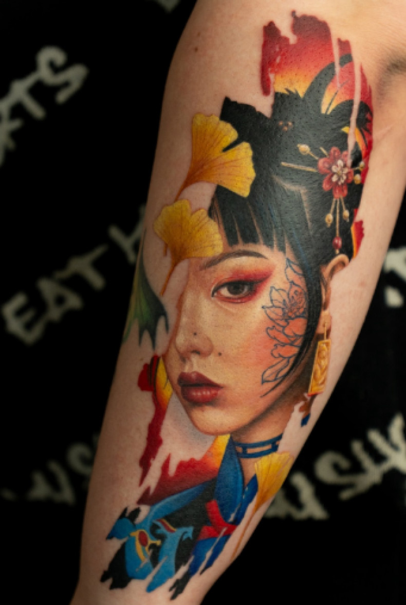 Женские на руке цветные, фото - Тату салон TATTOO LAMARCH
