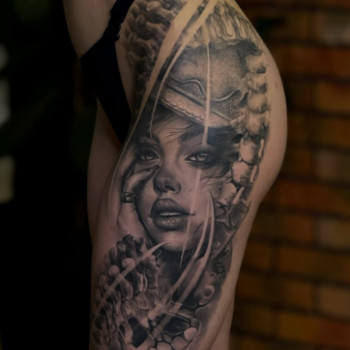 Фото с портфолио TATTOO LAMARCH