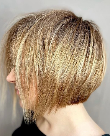 Стрижка каре короткая женская боб, фото - Косметология Этуаль