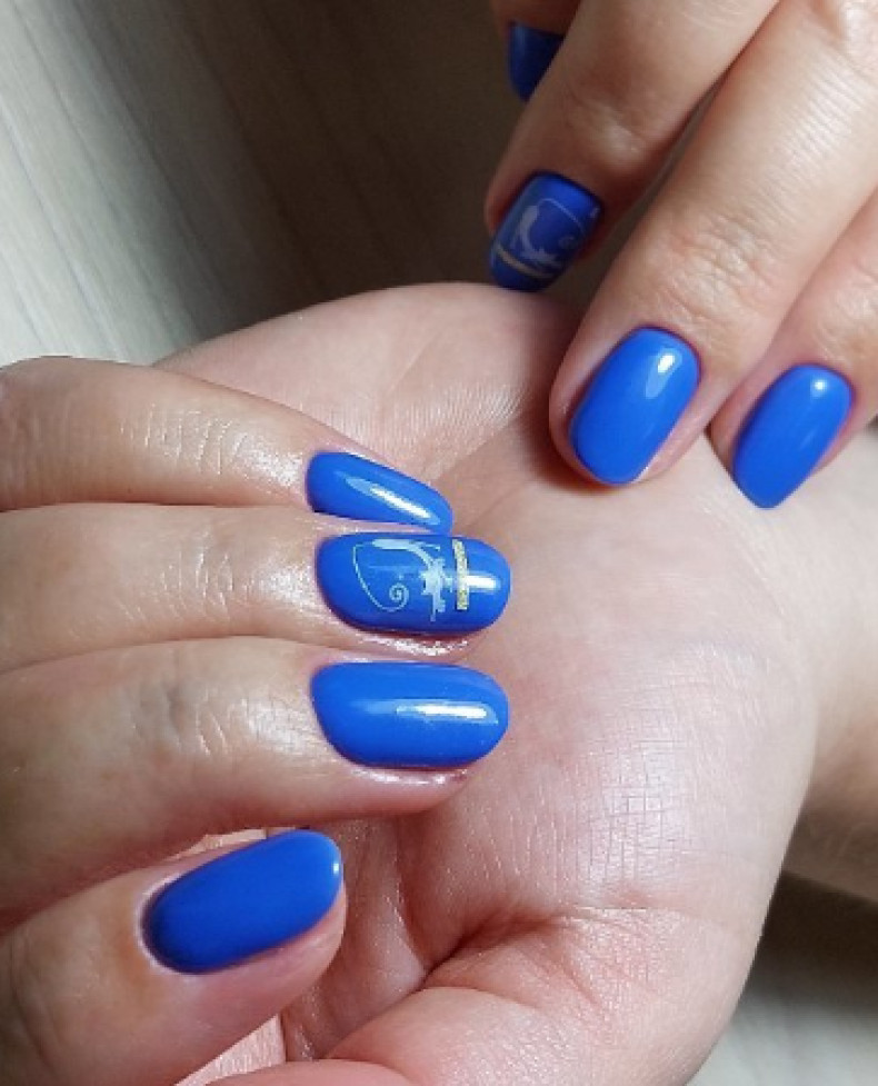 Маникюр с рисунком яркий синий, фото - Студия красоты OH NAILS