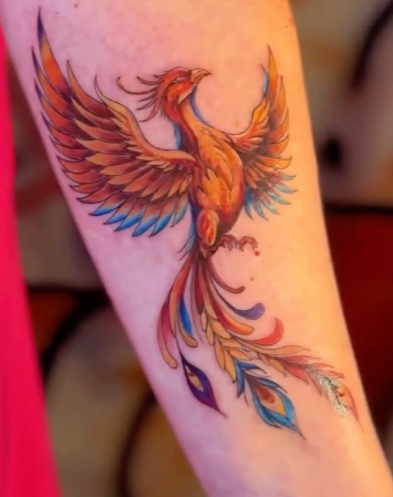 Для дівчат на передпліччі кольорові, фото - Тату салон Smile Tattoo