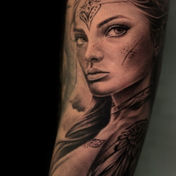 Фото с портфолио Smile Tattoo