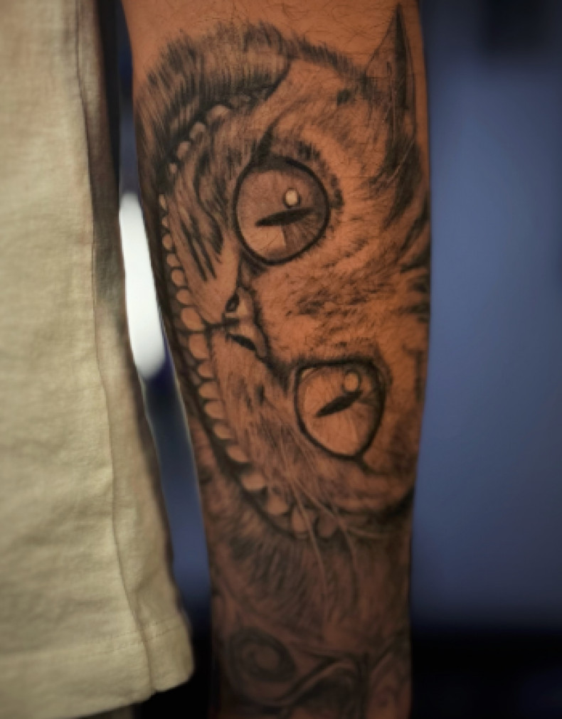 На предплечье рукав реализм, фото - Тату салон Smile Tattoo