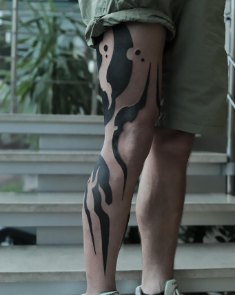 Мужские на ноге трайбл, фото - Тату салон TATTOO LAMARCH