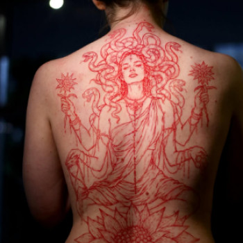 Фото с портфолио TATTOO LAMARCH