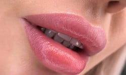 Перманентный макияж губ Майстер татуажу Мария Київ