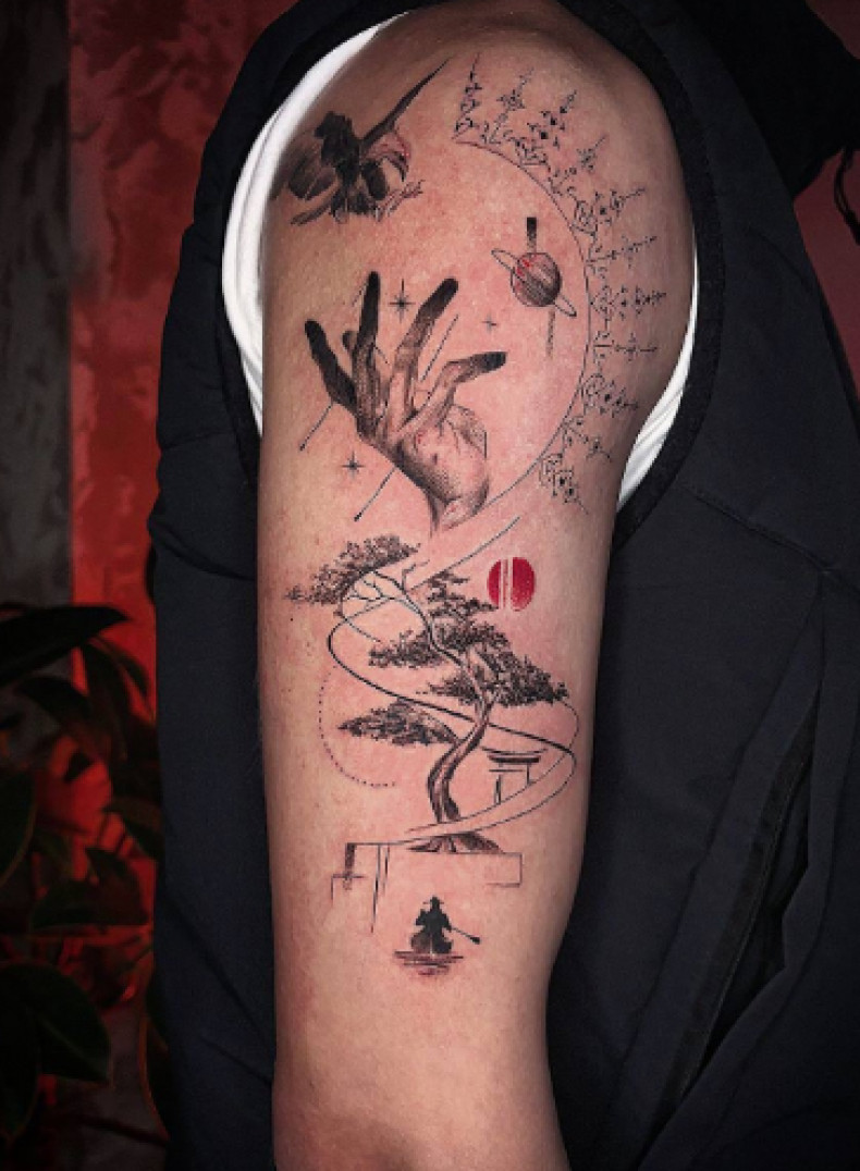 Мужские на плече цветные, фото - Тату салон TATTOO LAMARCH