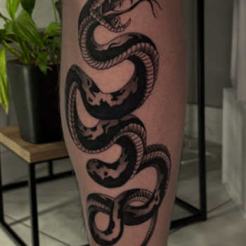Фото с портфолио TATTOO LAMARCH