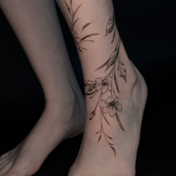 Фото с портфолио TATTOO LAMARCH