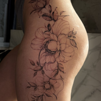 Фото с портфолио TATTOO LAMARCH