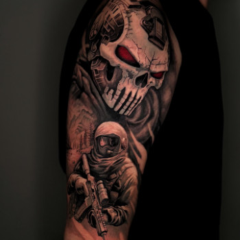 Фото с портфолио TATTOO LAMARCH