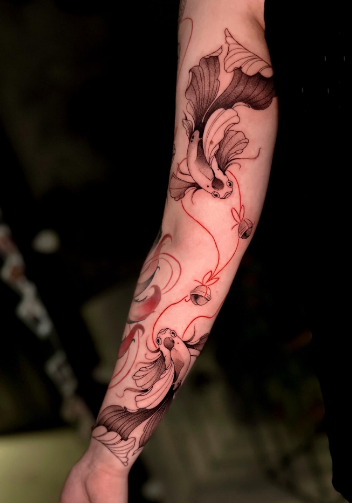 Женские на предплечье цветные, фото - Тату салон TATTOO LAMARCH