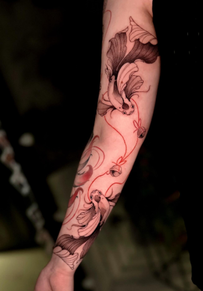 Женские на предплечье цветные, фото - Тату салон TATTOO LAMARCH