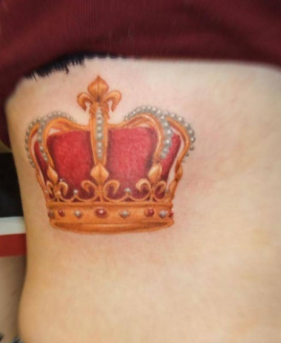 Цветные реализм корона, фото - Тату салон DopingТattoo