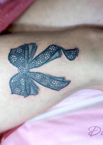Женские черно-белые графика, фото - Тату салон DopingТattoo