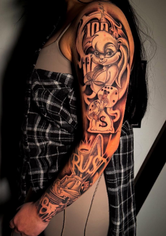 Для дівчат рукав реалізм, фото - Тату салон TATTOO LAMARCH
