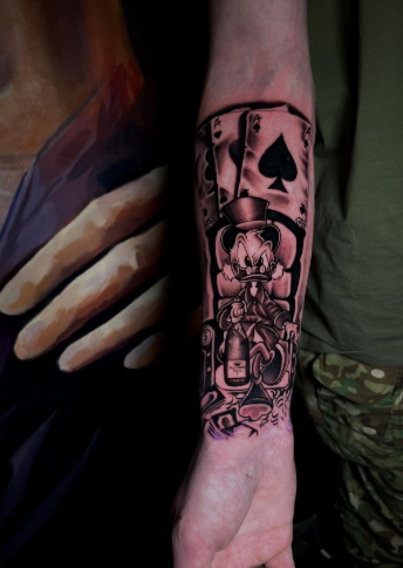 Для хлопців на передпліччі чорно-білі, фото - Тату салон TATTOO LAMARCH