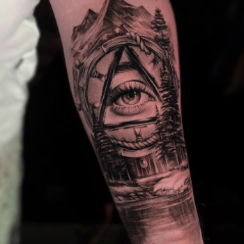 Фото с портфолио TATTOO LAMARCH