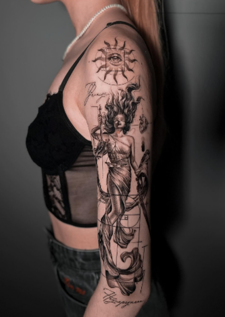 Женские на руке рукав, фото - Тату салон TATTOO LAMARCH