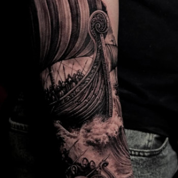 Фото с портфолио TATTOO LAMARCH