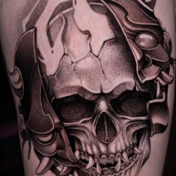 Фото с портфолио TATTOO LAMARCH