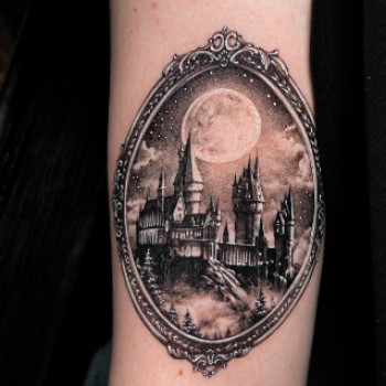 Фото с портфолио TATTOO LAMARCH