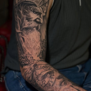 Фото с портфолио TATTOO LAMARCH
