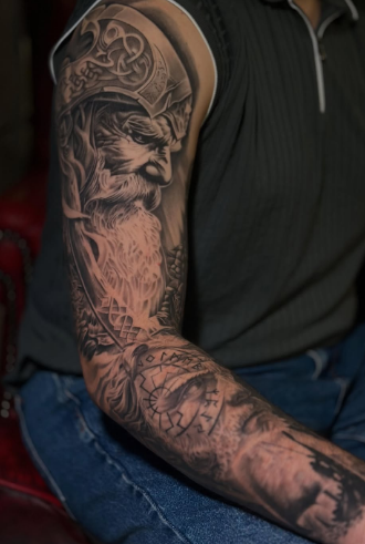 Мужские на руке рукав, фото - Тату салон TATTOO LAMARCH