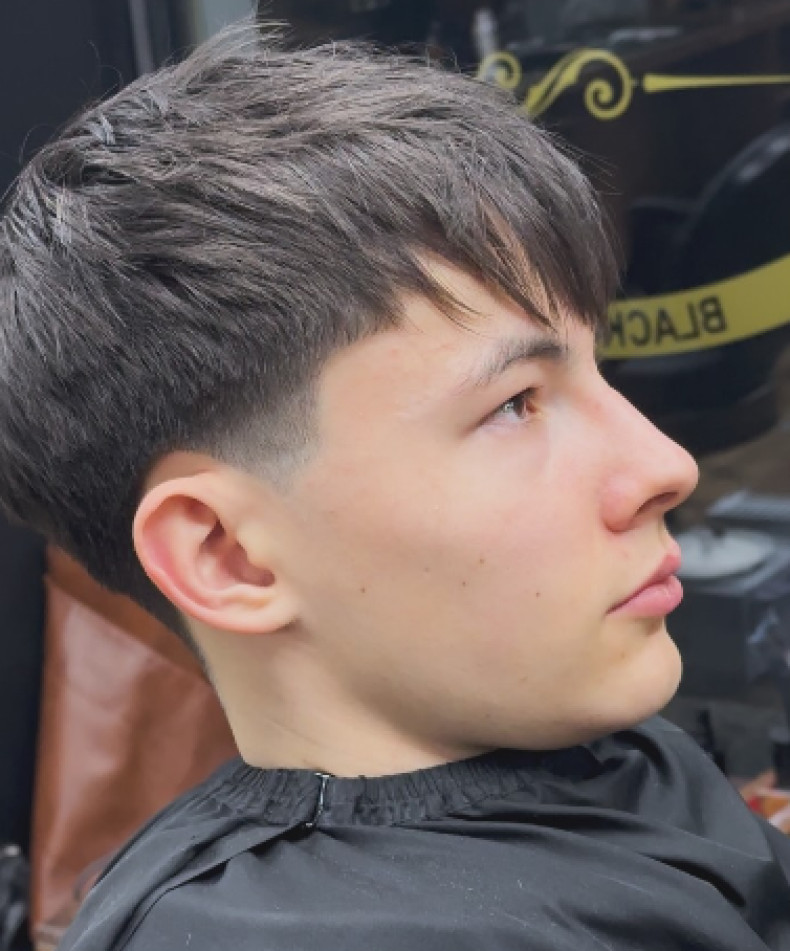 Мужская стрижка на короткие волосы фейд, фото - Барбершоп Barber King